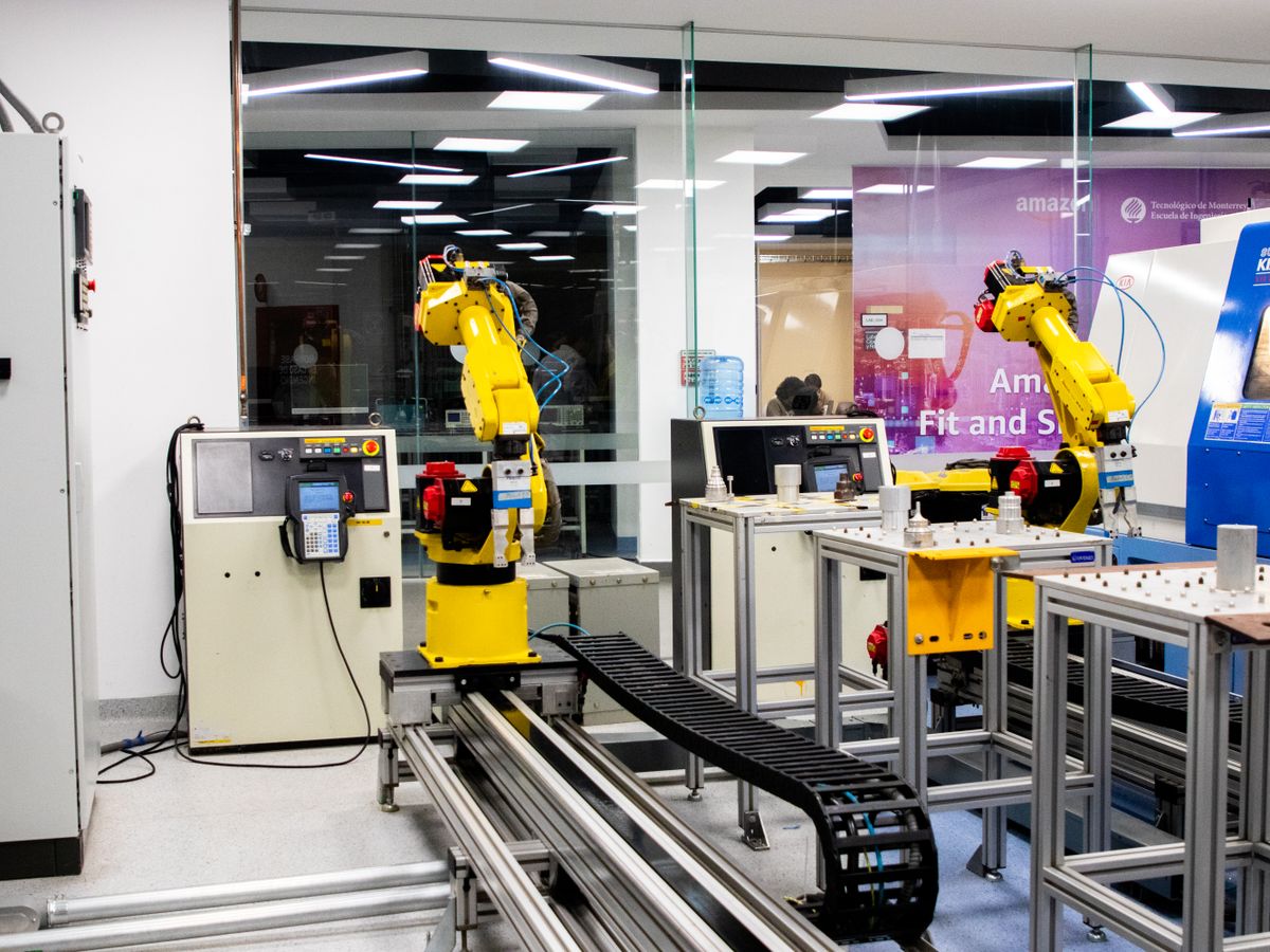 Industrial robot arms and automated workstations